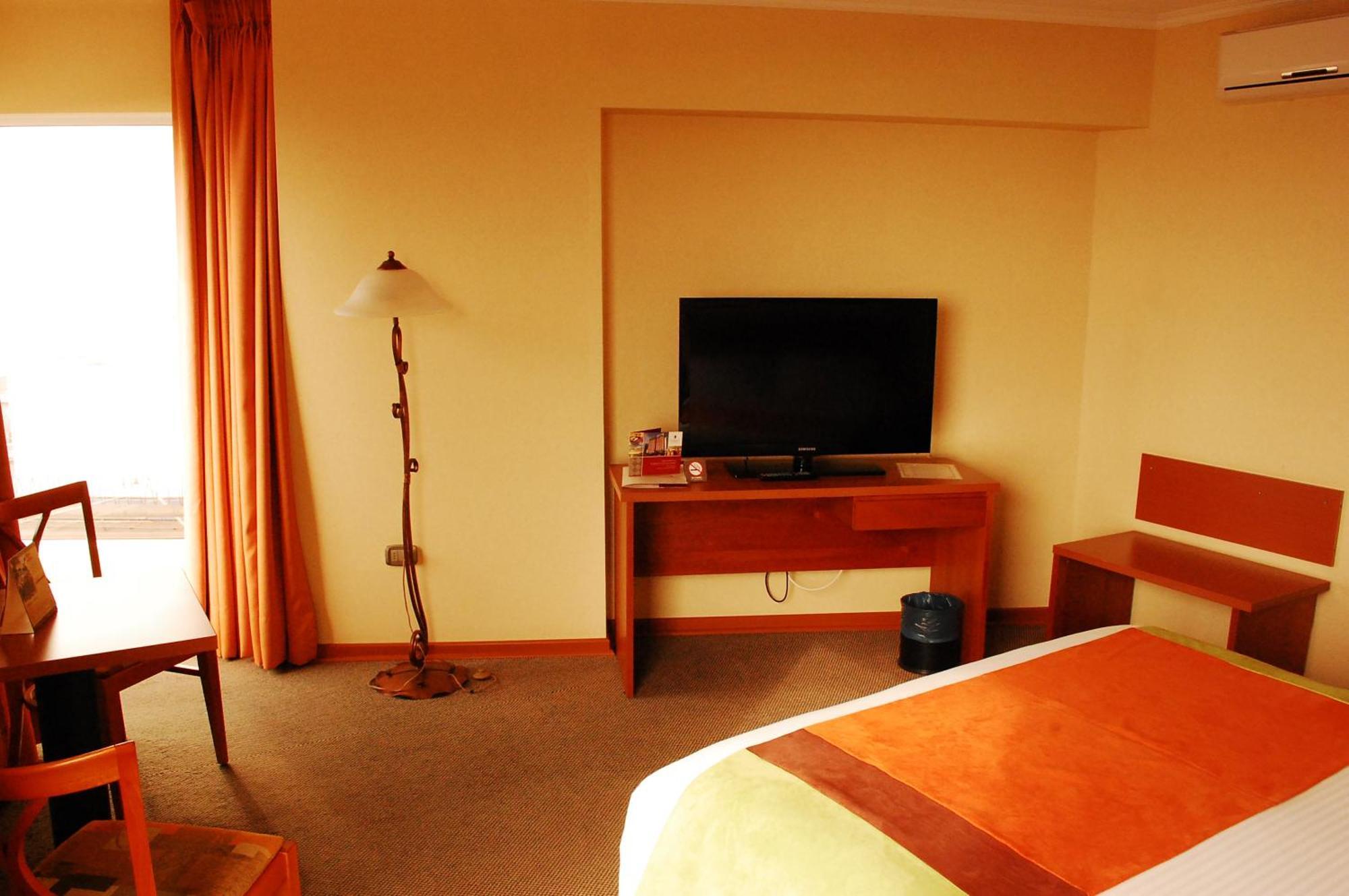 Hotel Florencia Suites & Apartments Antofagasta Rom bilde